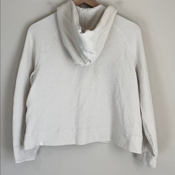 Lululemon Women's Textured Half-Zip Hoodie Bone White Size 4 - Picture 3 of 8